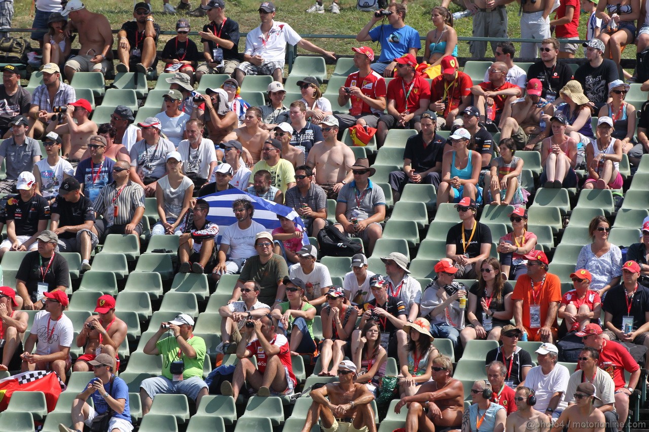 GP UNGHERIA, 28.07.2012- Prove Libere 3, Fans