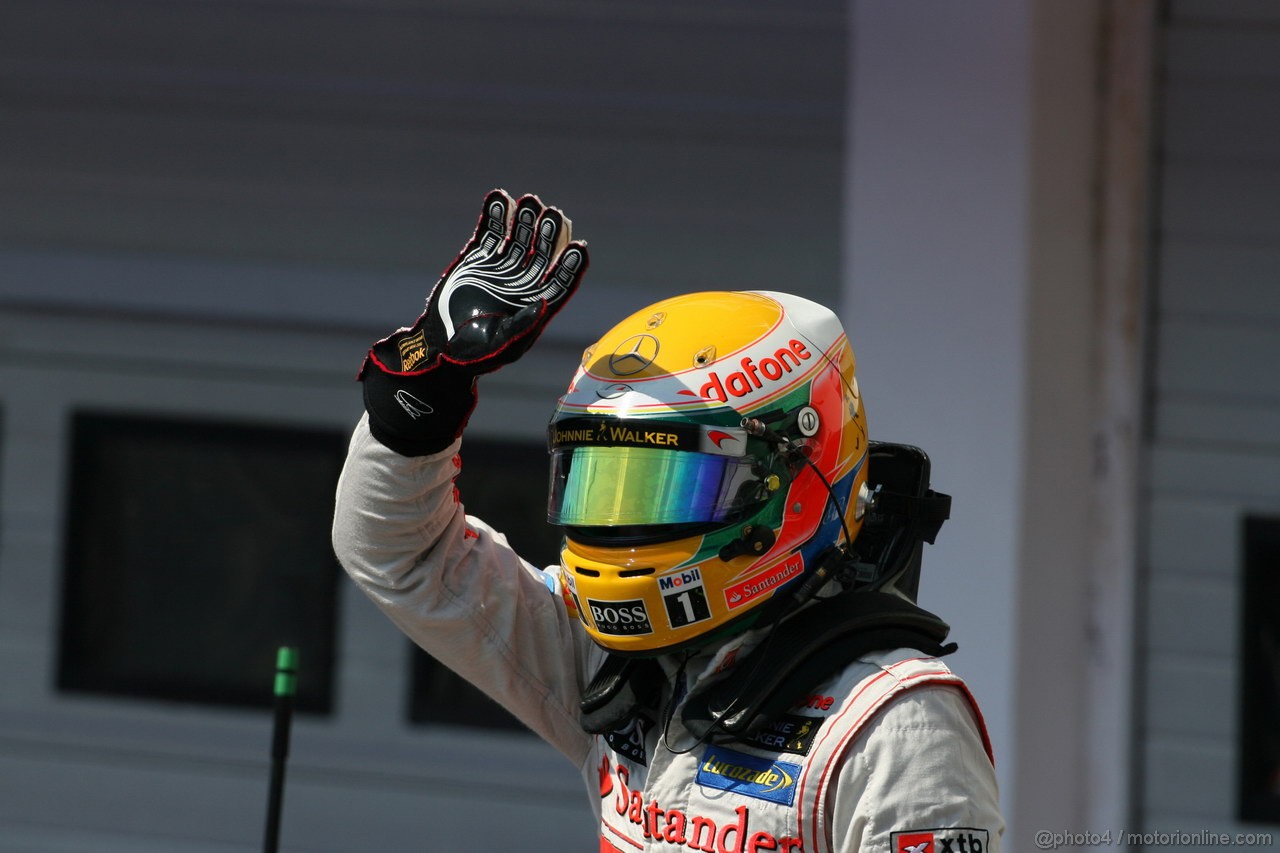 GP UNGHERIA, 28.07.2012- Qualifiche, Lewis Hamilton (GBR) McLaren Mercedes MP4-27 pole position 