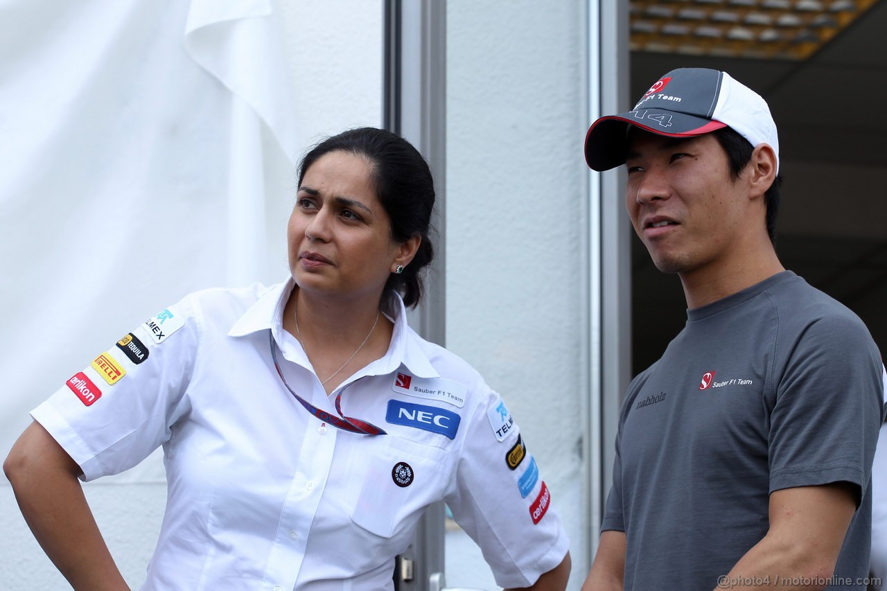 GP UNGHERIA, 28.07.2012- Monisha Kaltenborn (AUT), Chief Executive Officer, Sauber F1 Team e Kamui Kobayashi (JAP) Sauber F1 Team C31 