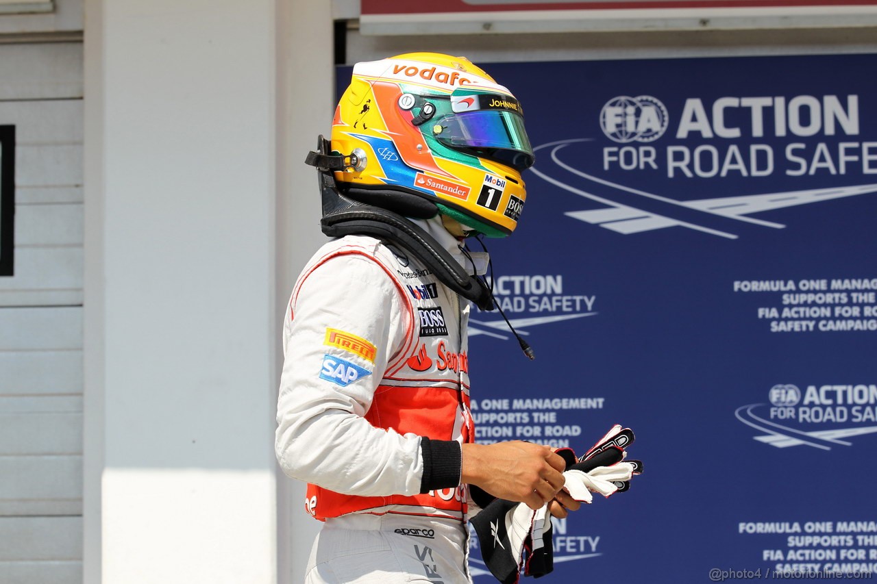 GP UNGHERIA, 28.07.2012- Qualifiche, Lewis Hamilton (GBR) McLaren Mercedes MP4-27 pole position 