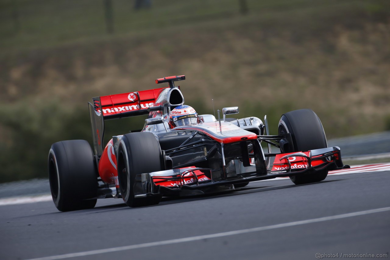 GP UNGHERIA, 27.07.2012- Prove Libere 1, Jenson Button (GBR) McLaren Mercedes MP4-27 