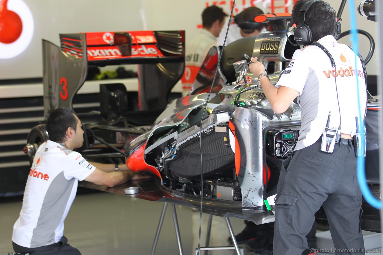 GP UNGHERIA, 27.07.2012- Prove Libere 1, Jenson Button (GBR) McLaren Mercedes MP4-27 