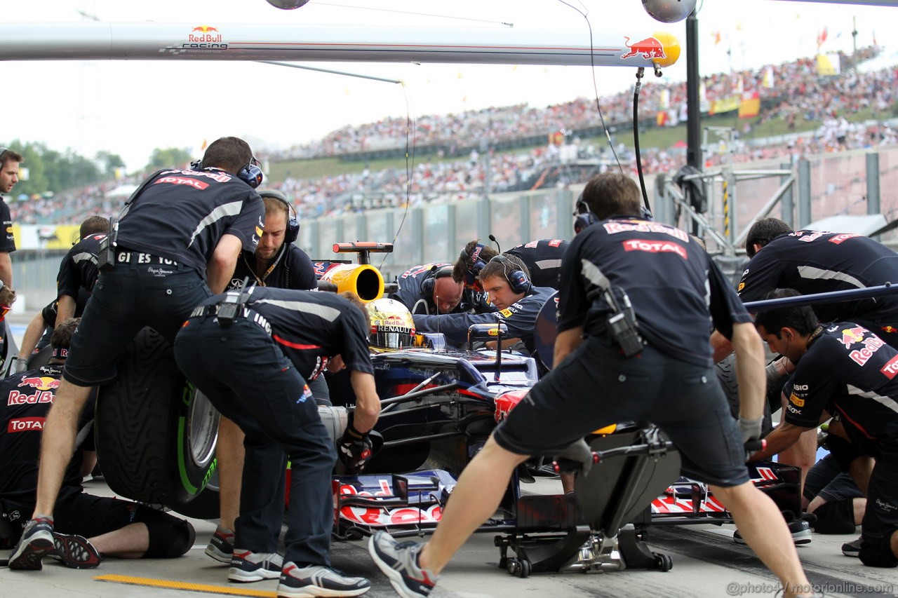 GP UNGHERIA, 27.07.2012- Prove Libere 2, Sebastian Vettel (GER) Red Bull Racing RB8