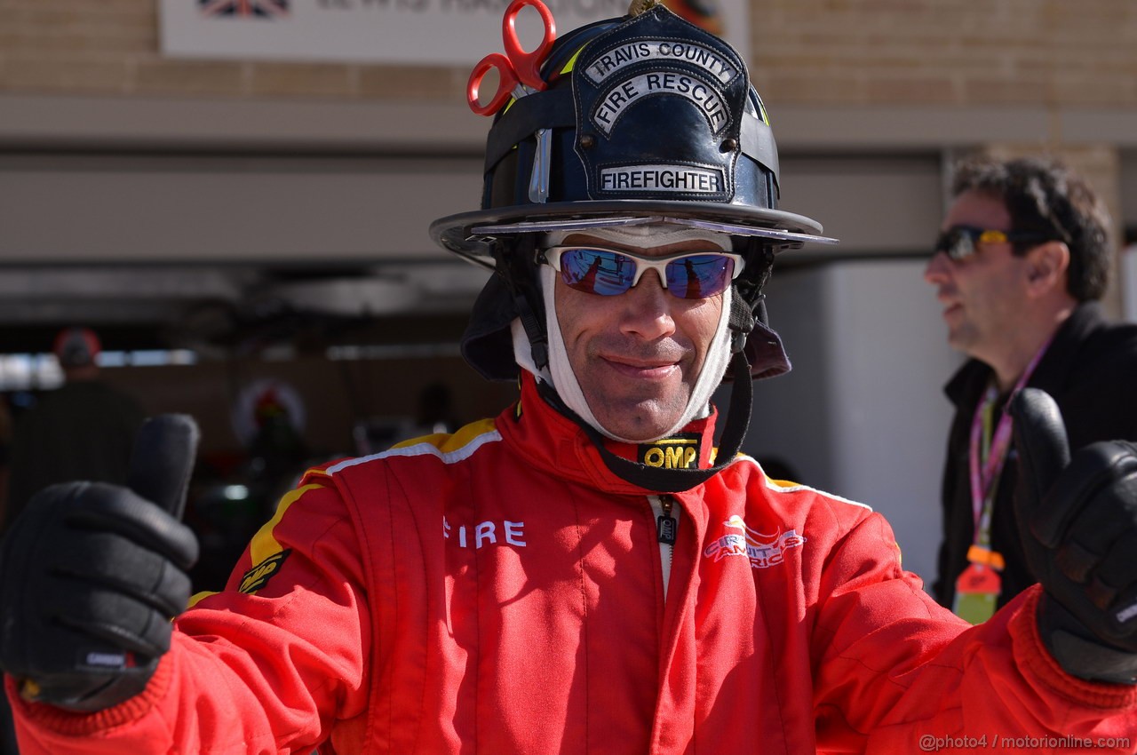 GP USA, 18.11.2012 - Fireman