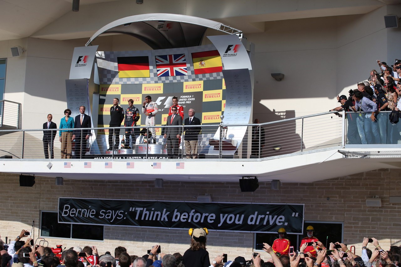 GP USA, 18.11.2012 - Podium: winner Lewis Hamilton (GBR) McLaren Mercedes MP4-27, 2nd Sebastian Vettel (GER) Red Bull Racing RB8, 3rd Fernando Alonso (ESP) Ferrari F2012 e Paddy Lowe (GBR) McLaren Engineering Director