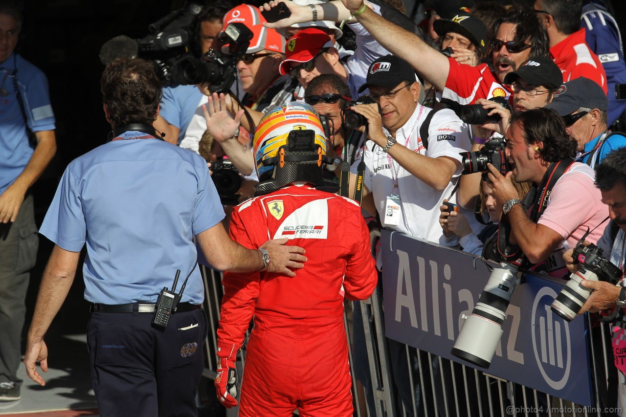 GP USA, 18.11.2012 - Gara, Fernando Alonso (ESP) Ferrari F2012 ait Matteo Bonciani (ITA) Fia Media Delagate