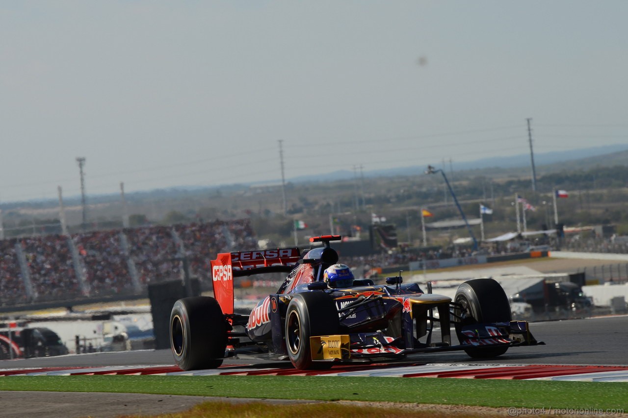 GP USA, 18.11.2012 - Gara, Daniel Ricciardo (AUS) Scuderia Toro Rosso STR7