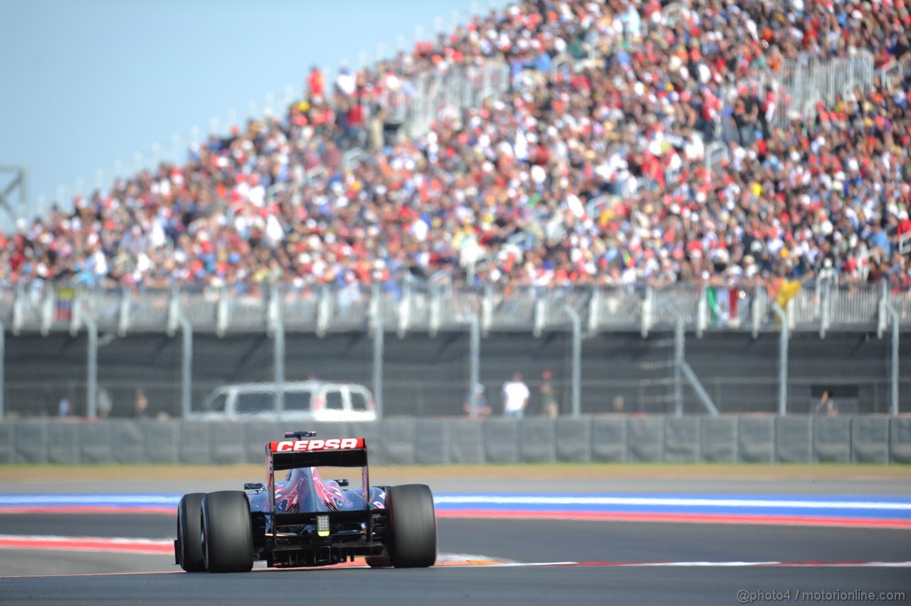 GP USA, 18.11.2012 - Gara, Daniel Ricciardo (AUS) Scuderia Toro Rosso STR7