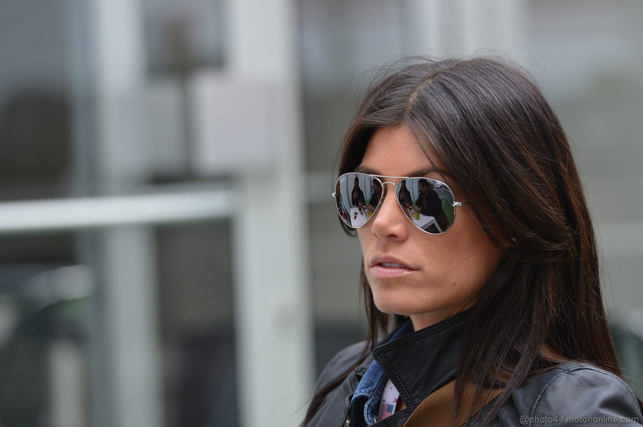 GP USA, 15.11.2012 - Ragazza in the paddock