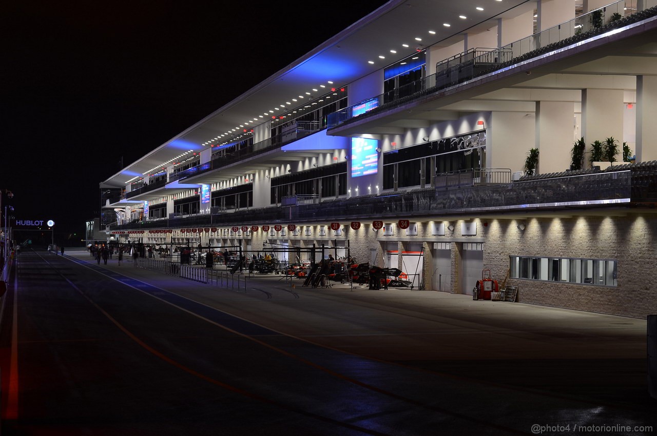 GP USA, 16.11.2012 - Austin Circuit of the Americas (COTA) in the night