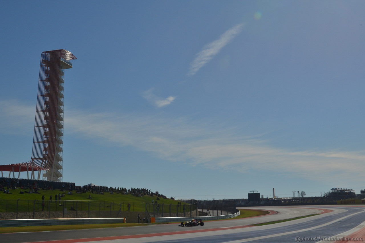 GP USA, 17.11.2012 - Prove Libere 3, Mark Webber (AUS) Red Bull Racing RB8 