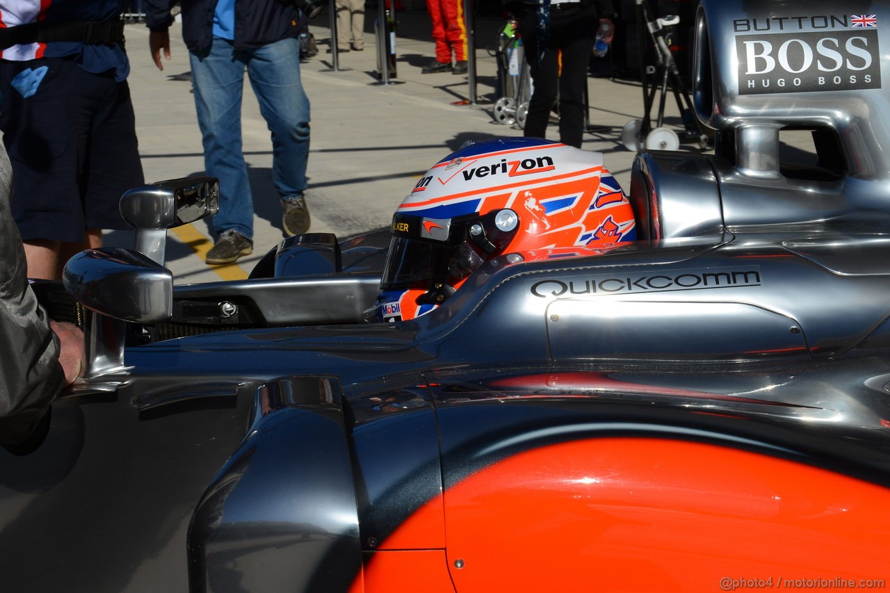 GP USA, 17.11.2012 - Prove Libere 3, Jenson Button (GBR) McLaren Mercedes MP4-27 