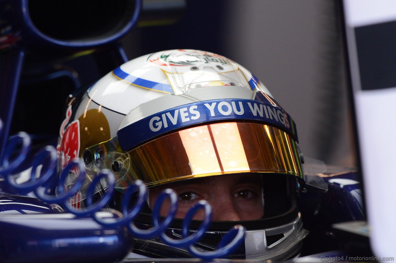 GP USA, 17.11.2012 - Prove Libere 3, Daniel Ricciardo (AUS) Scuderia Toro Rosso STR7