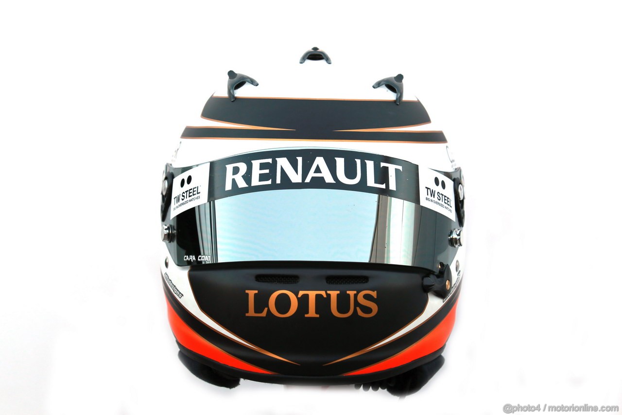 Jerez Test Febbraio 2012, 09.02.2012 Jerez, Spain,
Kimi Raikkonen, Lotus Renault F1 Team helmet - Formula 1 Testing, day 1 - Formula 1 World Championship 