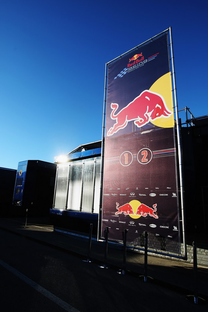 Jerez Test Febbraio 2012, JEREZ DE LA FRONTERA, SPAIN - FEBRUARY 08:  General view of the Red Bull Racing hospitality unit during day two of Formula One winter testing at the Circuito de Jerez on February 8, 2012 in Jerez de la Frontera, Spain.  (Photo by Ker Robertson/Getty Images)