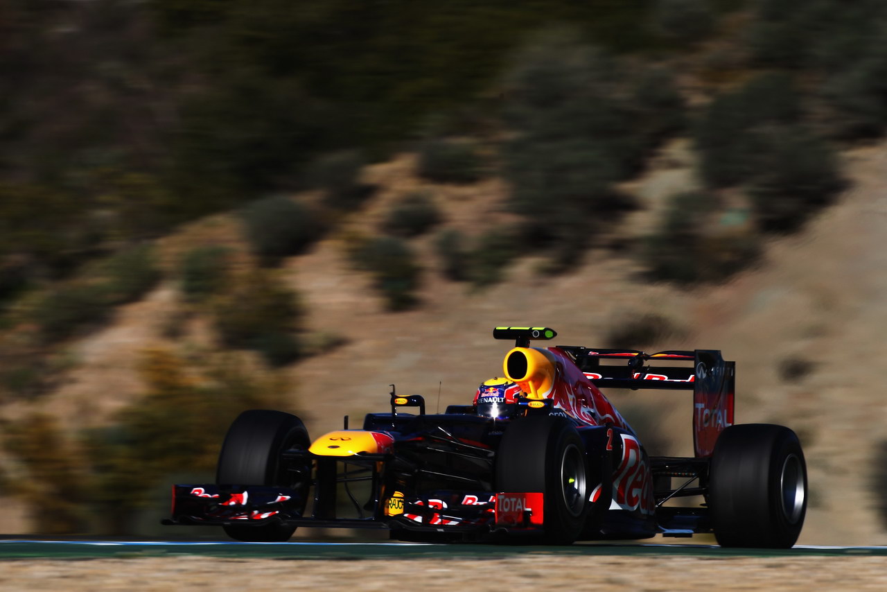 Jerez Test Febbraio 2012, JEREZ DE LA FRONTERA, SPAIN - FEBRUARY 08:  Mark Webber of Australia e Red Bull Racing drives during day two of Formula One winter testing at the Circuito de Jerez on February 8, 2012 in Jerez de la Frontera, Spain.  (Photo by Clive Mason/Getty Images)