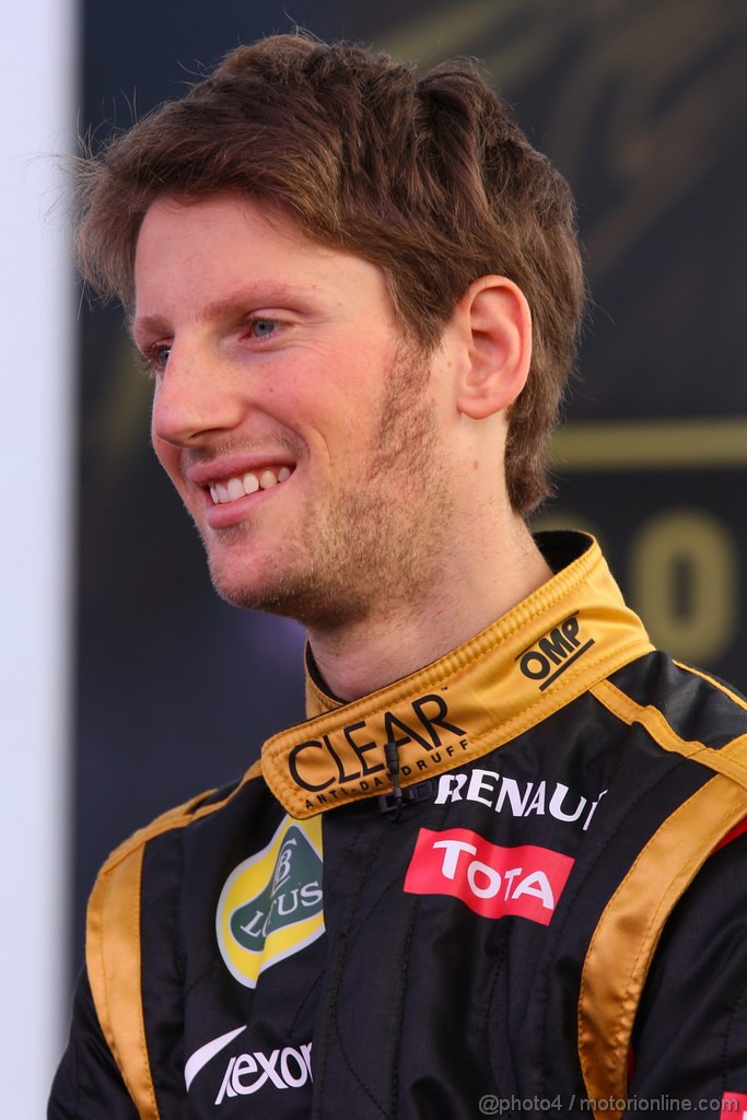 Lotus E20, Romain Grosjean (FRA), Lotus Renault F1 Team  - Lotus F1 Team E20 Launch 