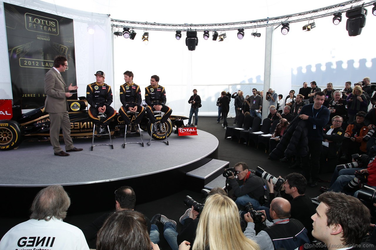 Lotus E20, 
Kimi Raikkonen, Lotus Renault F1 Team with Romain Grosjean (FRA), Lotus Renault F1 Team e Jerome d'Ambrosio (BEL),  Lotus Renault F1 Team  - Lotus F1 Team E20 Launch 