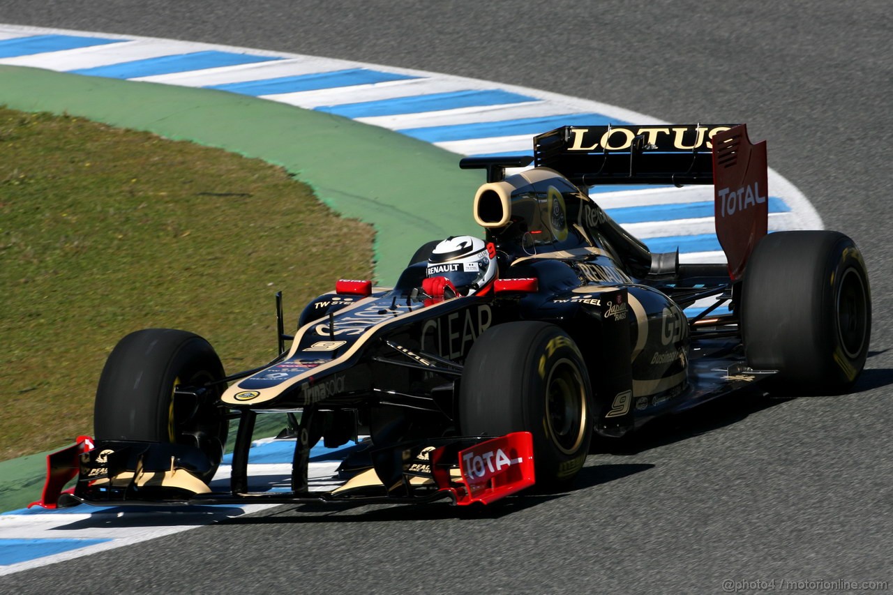 Lotus E20, 
Kimi Raikkonen (FIN), Team Lotus Renault GP  - Lotus F1 Team E20 Launch 