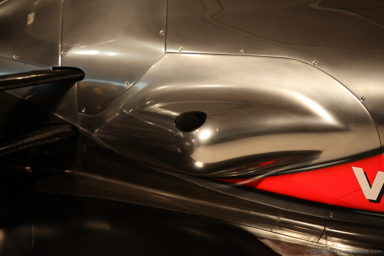 Mclaren MP4 27