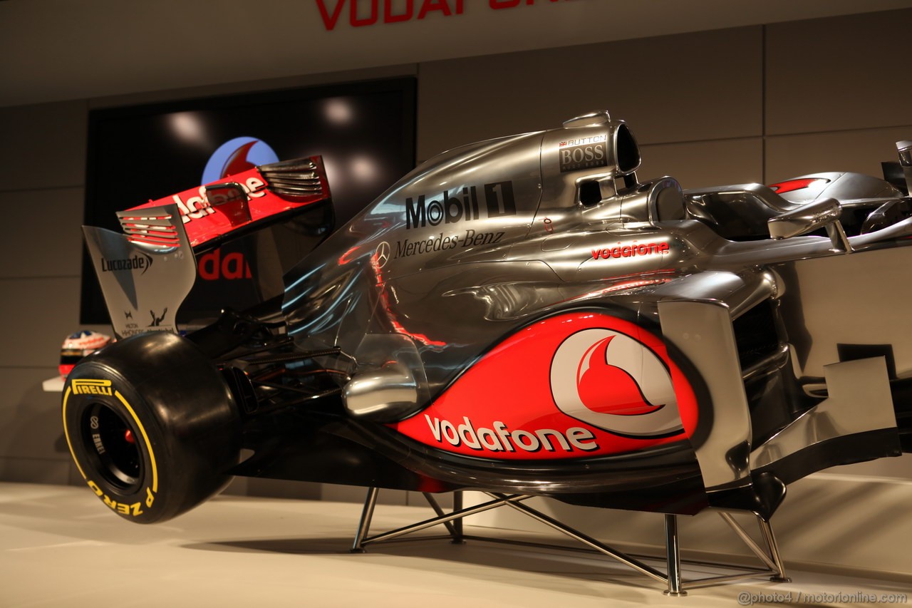 Mclaren MP4 27
