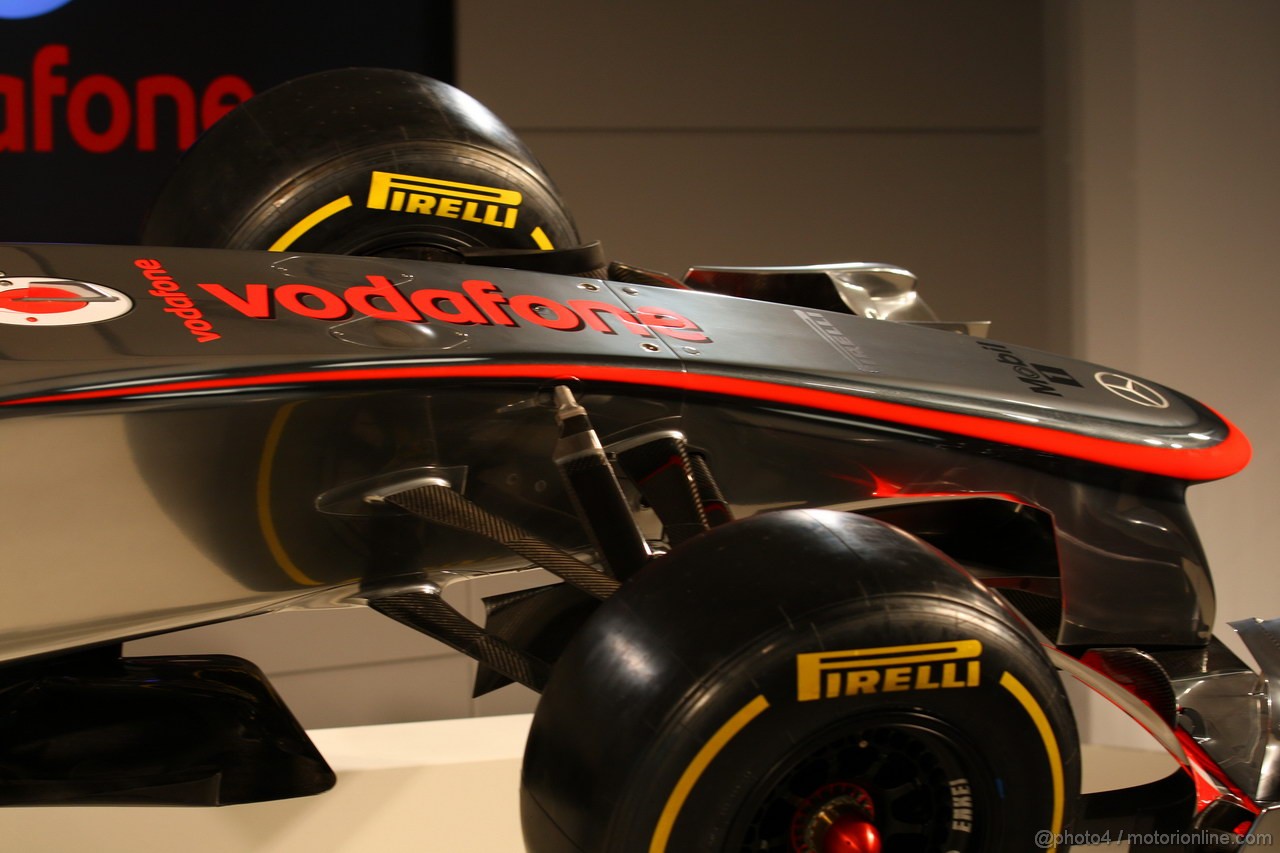 Mclaren MP4 27