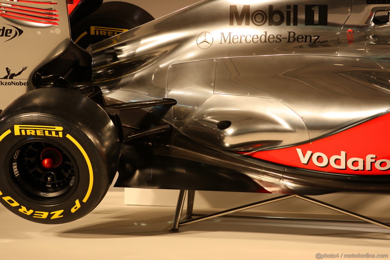Mclaren MP4 27, The new MP4-27 - Vodafone McLaren Mercedes MP4-27 launch, McLaren Technology Centre 