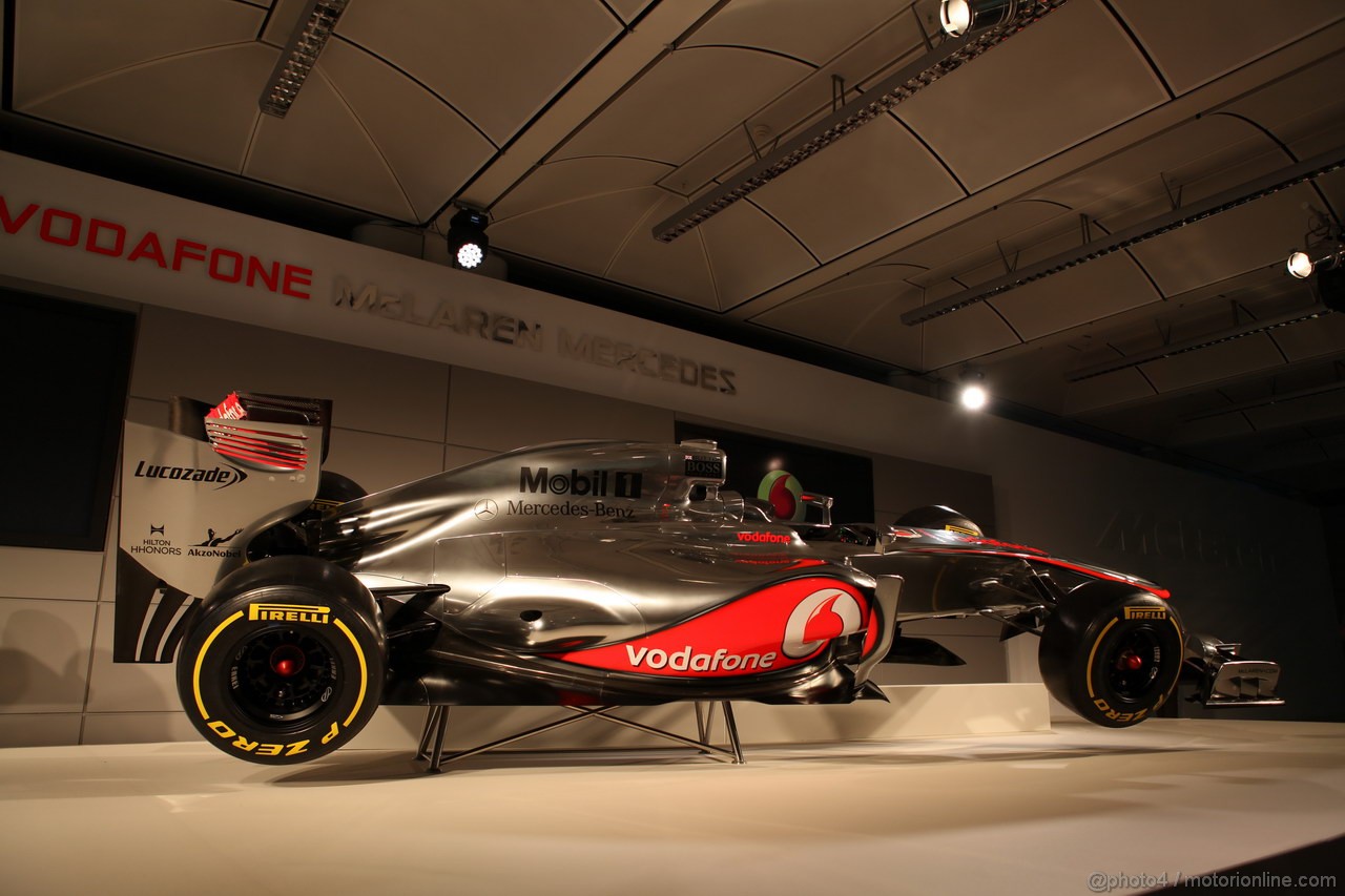 Mclaren MP4 27