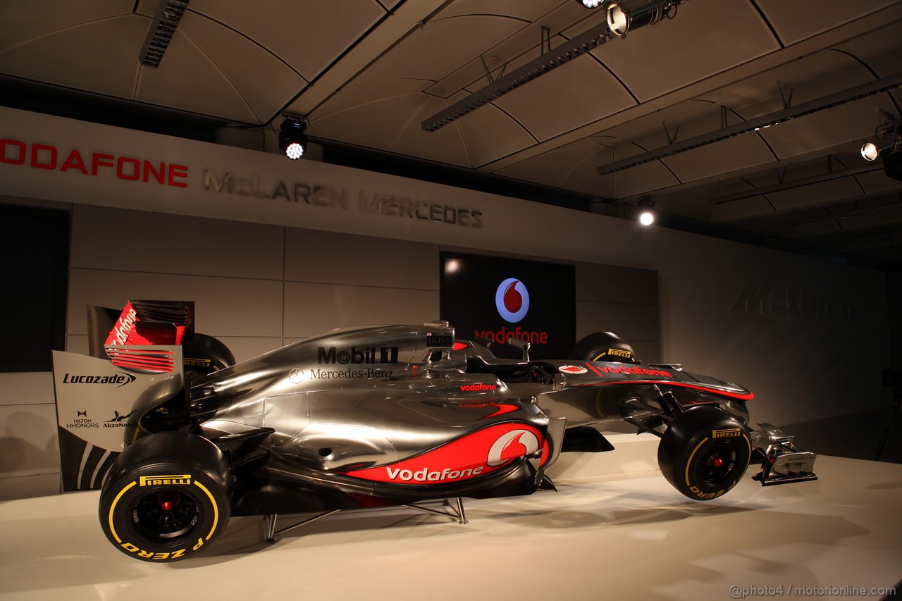 Mclaren MP4 27, The new MP4-27 - Vodafone McLaren Mercedes MP4-27 launch, McLaren Technology Centre 