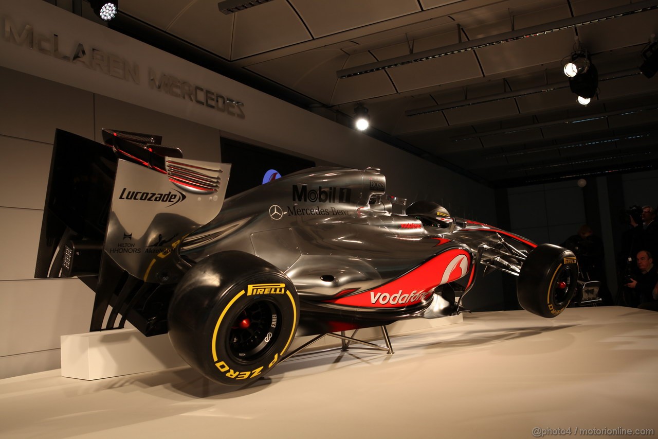 Mclaren MP4 27, The new MP4-27 - Vodafone McLaren Mercedes MP4-27 launch, McLaren Technology Centre 