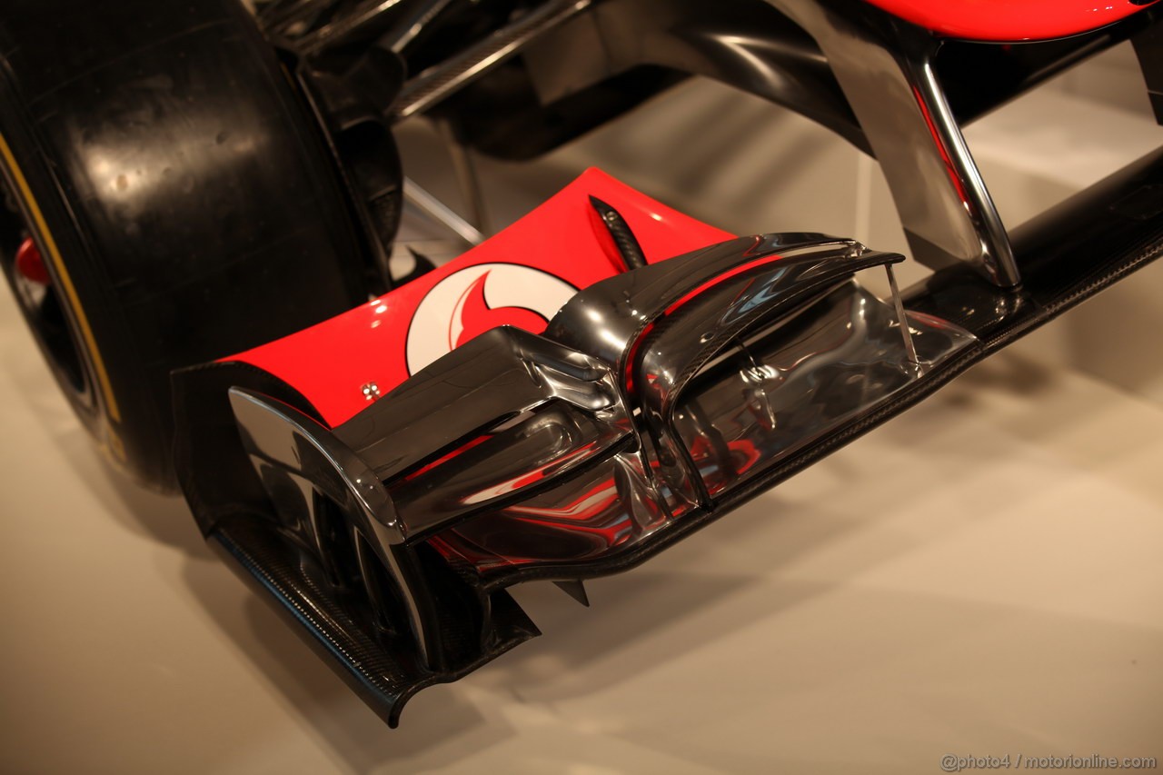 Mclaren MP4 27