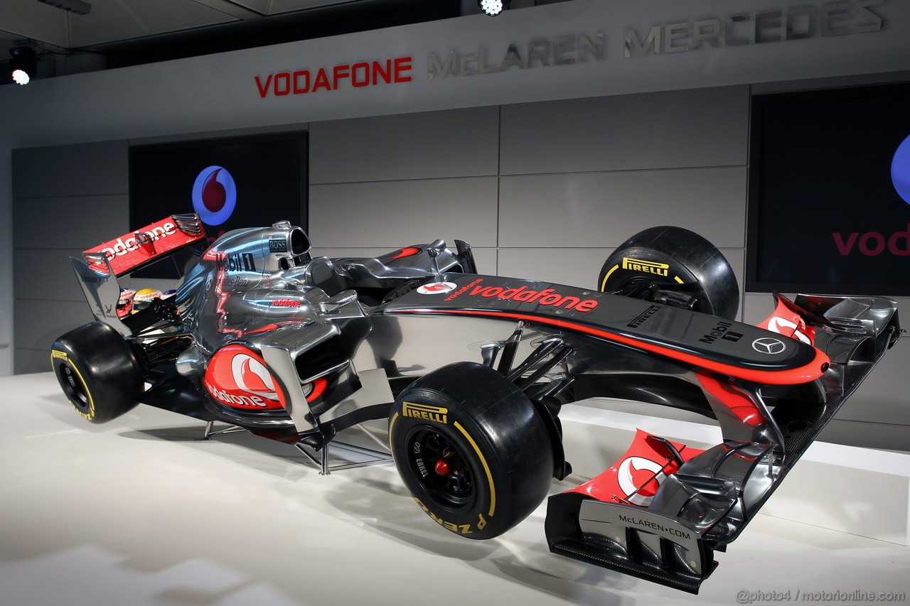 Mclaren MP4 27, The new MP4-27 - Vodafone McLaren Mercedes MP4-27 launch, McLaren Technology Centre 