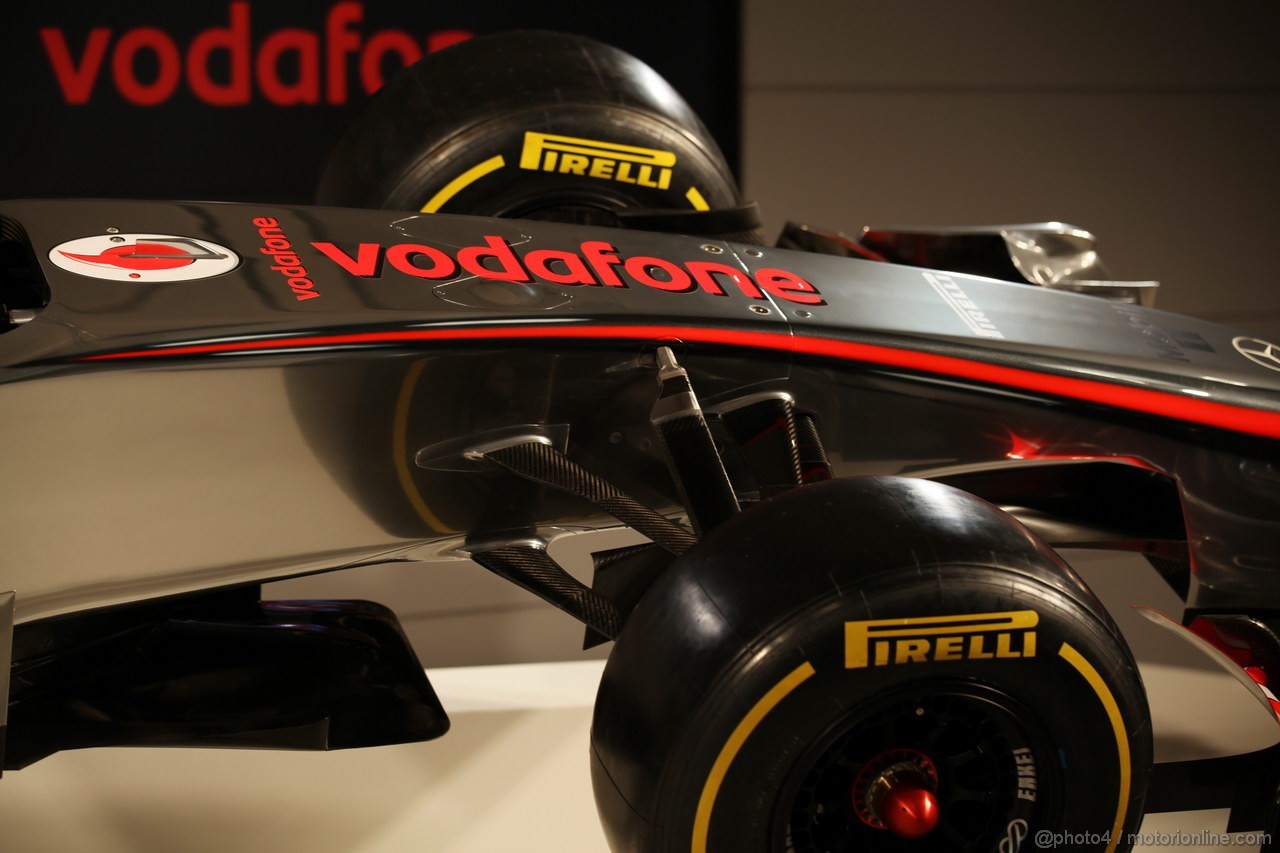 Mclaren MP4 27