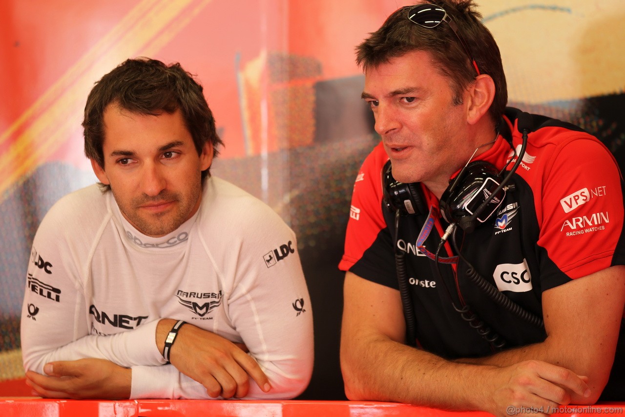 Mugello Test Maggio 2012, Timo Glock (GER), Marussia F1 Team e Graeme Lowdon (GBR) Chief Executive of Marussia
02.05.2012. Formula 1 World Championship, Testing, Mugello, Italy 
