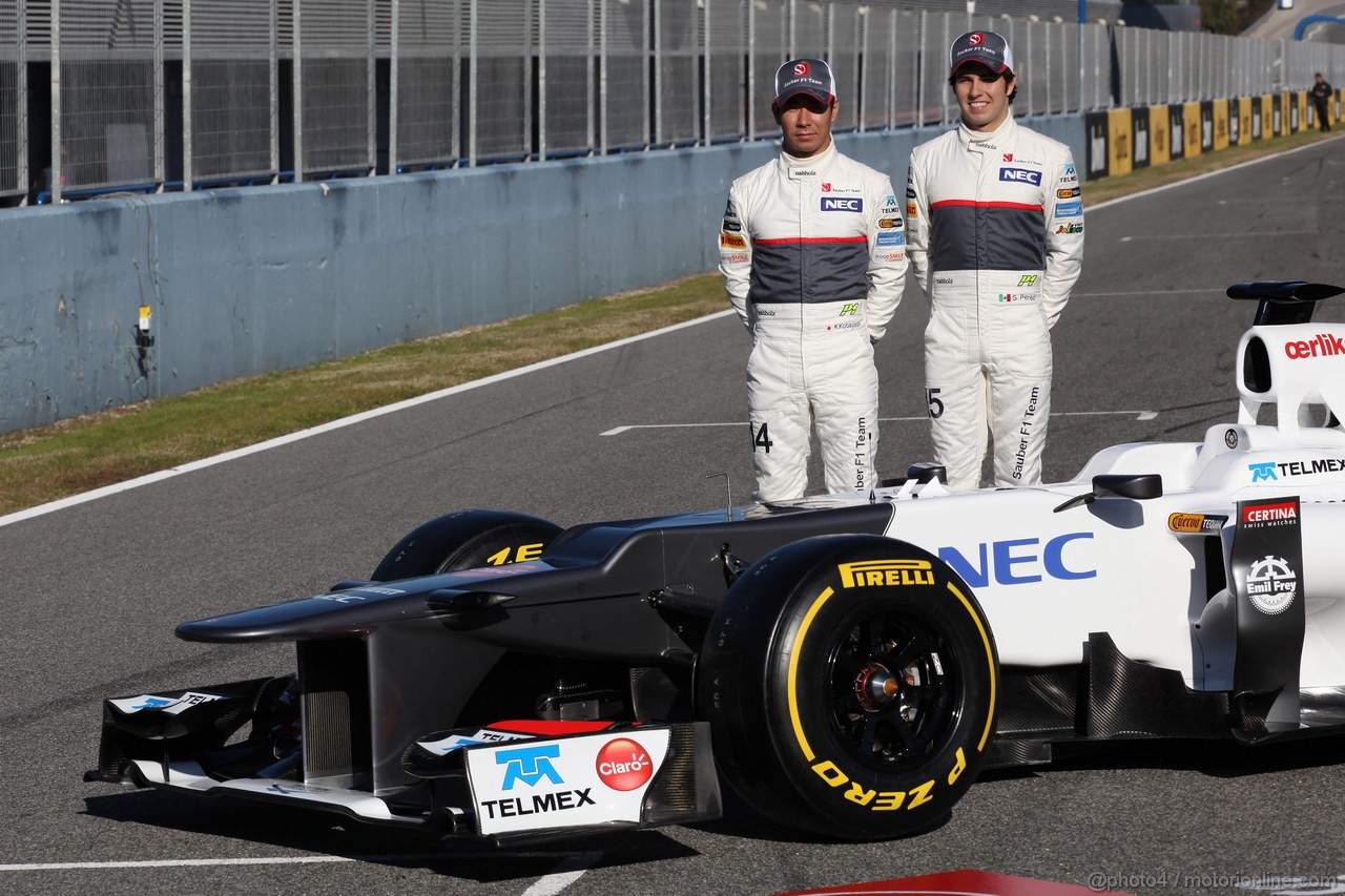 Sauber C31, Kamui Kobayashi (JAP), Sauber F1 Team with Sergio Pvrez (MEX), Sauber F1 Team  - Sauber C31 Ferrari Launch 