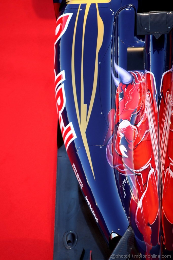 Toro Rosso STR7, 
Technical detail, side - Toro Rosso STR7 Launch 