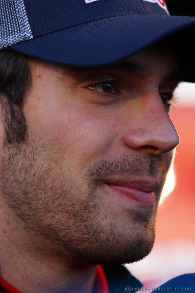 Toro Rosso STR7, 
Jean-Eric Vergne (FRA), Scuderia Toro Rosso  - Toro Rosso STR7 Launch 