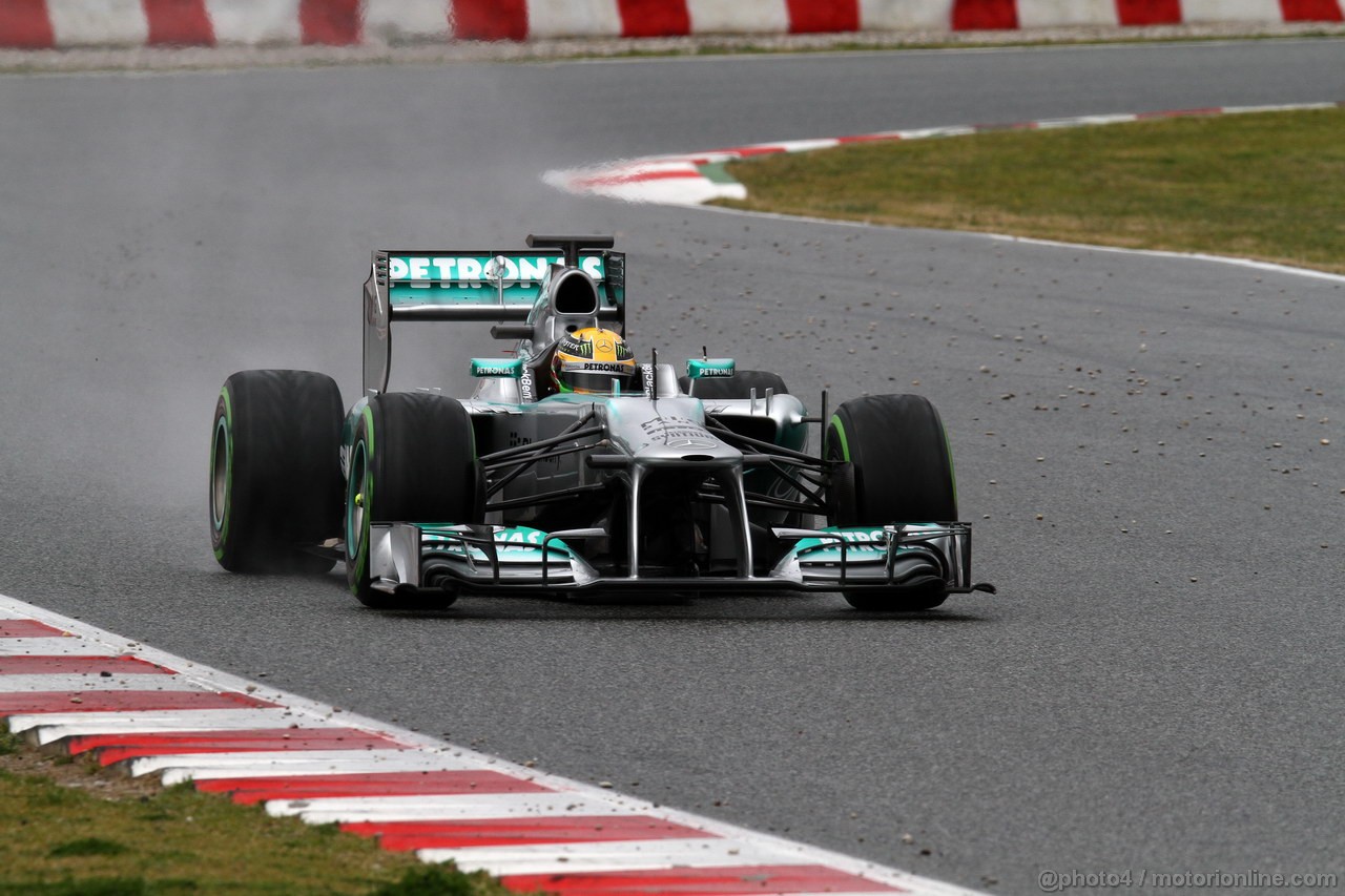 BARCELONA TEST MARZO 2013, Lewis Hamilton (GBR) Mercedes AMG F1 W04 