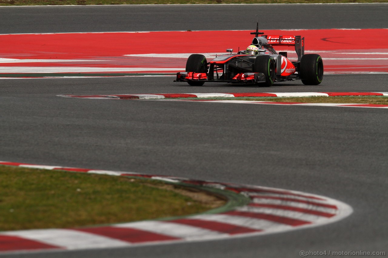 BARCELONA TEST MARZO 2013, Sergio Perez (MEX) McLaren MP4-28 