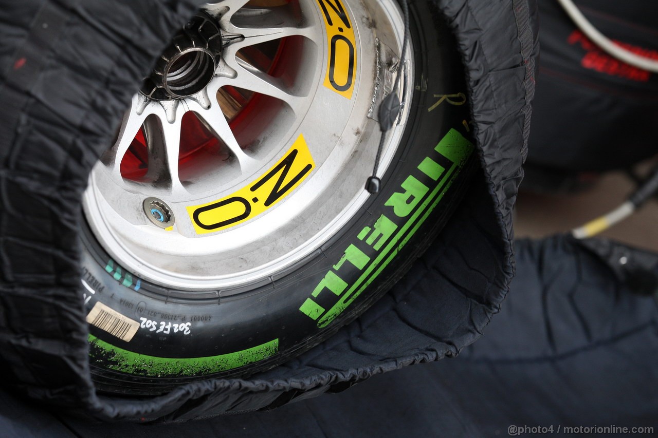 BARCELONA TEST MARZO 2013, OZ Wheels 