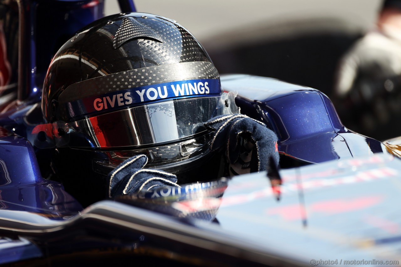 BARCELONA TEST MARZO 2013, Daniel Ricciardo (AUS) Scuderia Toro Rosso STR8.
03.03.2013. 