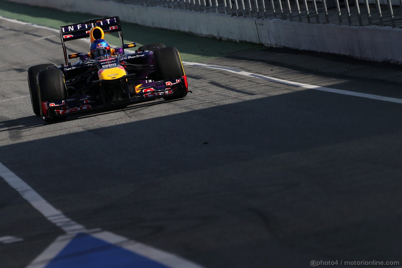 BARCELONA TEST MARZO 2013, Sebastian Vettel (GER) Red Bull Racing RB9.
03.03.2013. 