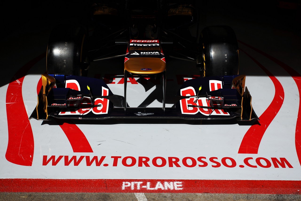 BARCELONA TEST MARZO 2013, Scuderia Toro Rosso STR8 front wing.
03.03.2013. 