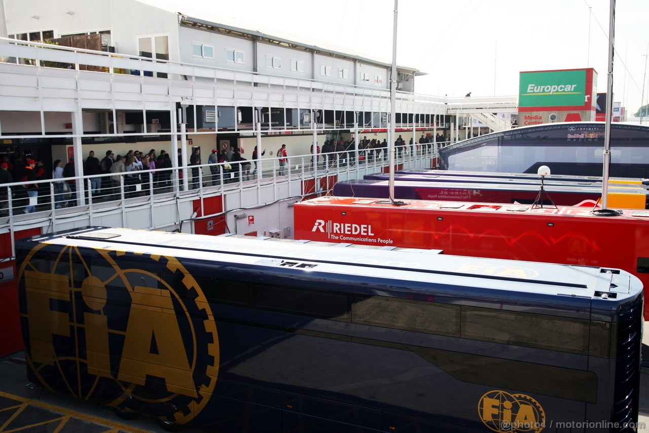 BARCELONA TEST MARZO 2013, The paddock.
03.03.2013. 