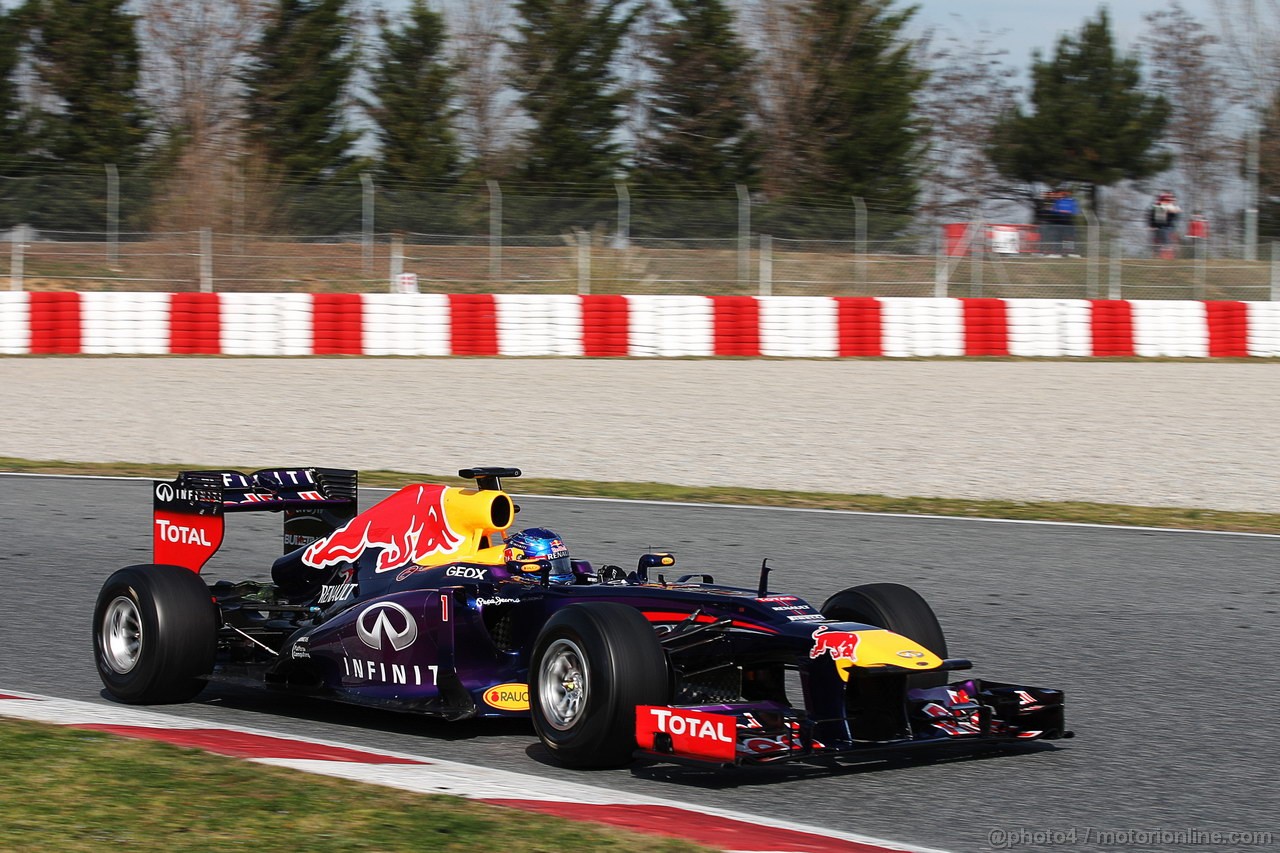 BARCELONA TEST MARZO 2013, Sebastian Vettel (GER) Red Bull Racing RB9.
03.03.2013. 