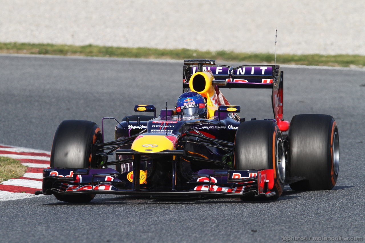 BARCELONA TEST MARZO 2013, Sebastian Vettel (GER) Red Bull Racing RB9.
03.03.2013. 
