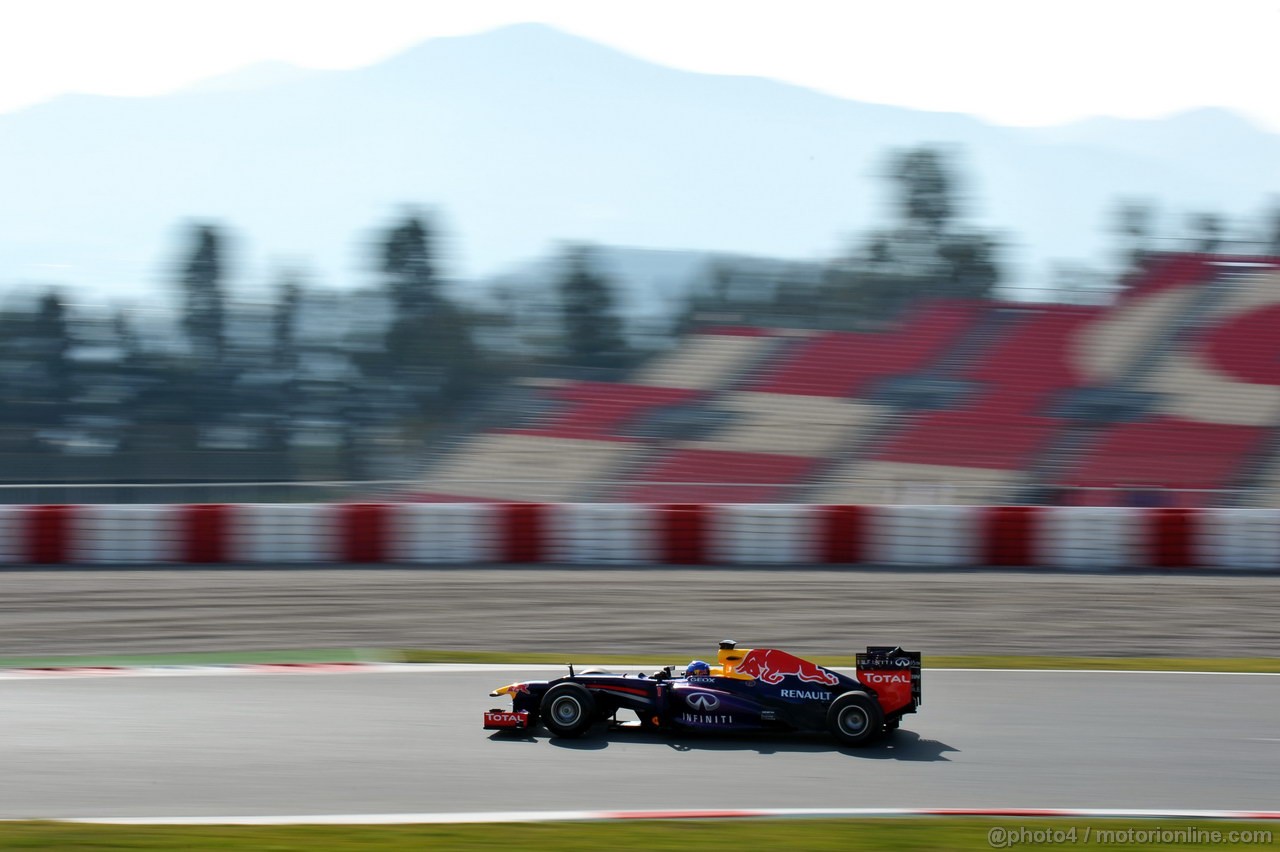 BARCELONA TEST MARZO 2013, Sebastian Vettel (GER) Red Bull Racing RB9.
03.03.2013. 
