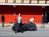 BARCELONA TEST MARZO 2013, McLaren wheel something through the pits.
03.03.2013. 
