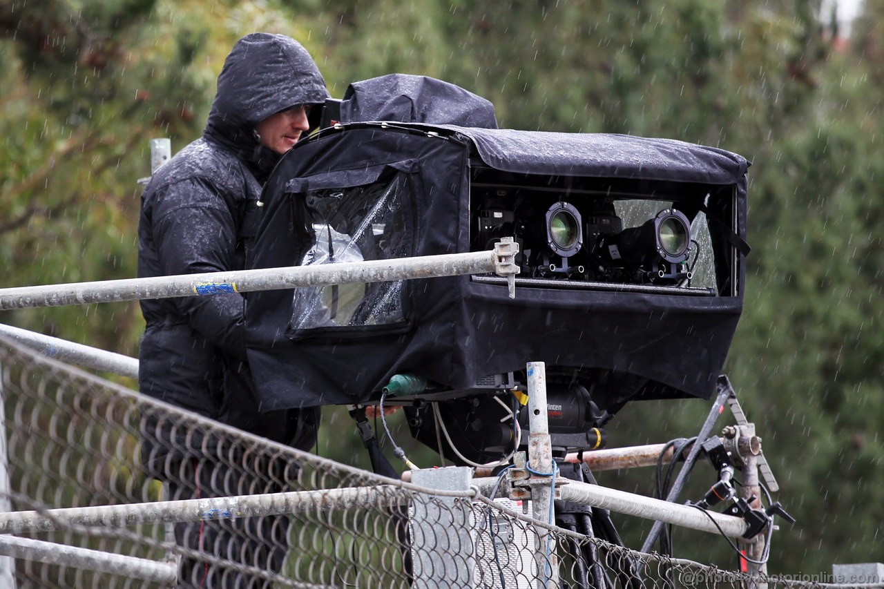 BARCELONA TEST MARZO 2013, A 3D TV Cameraman e equipment.
28.02.2013. 