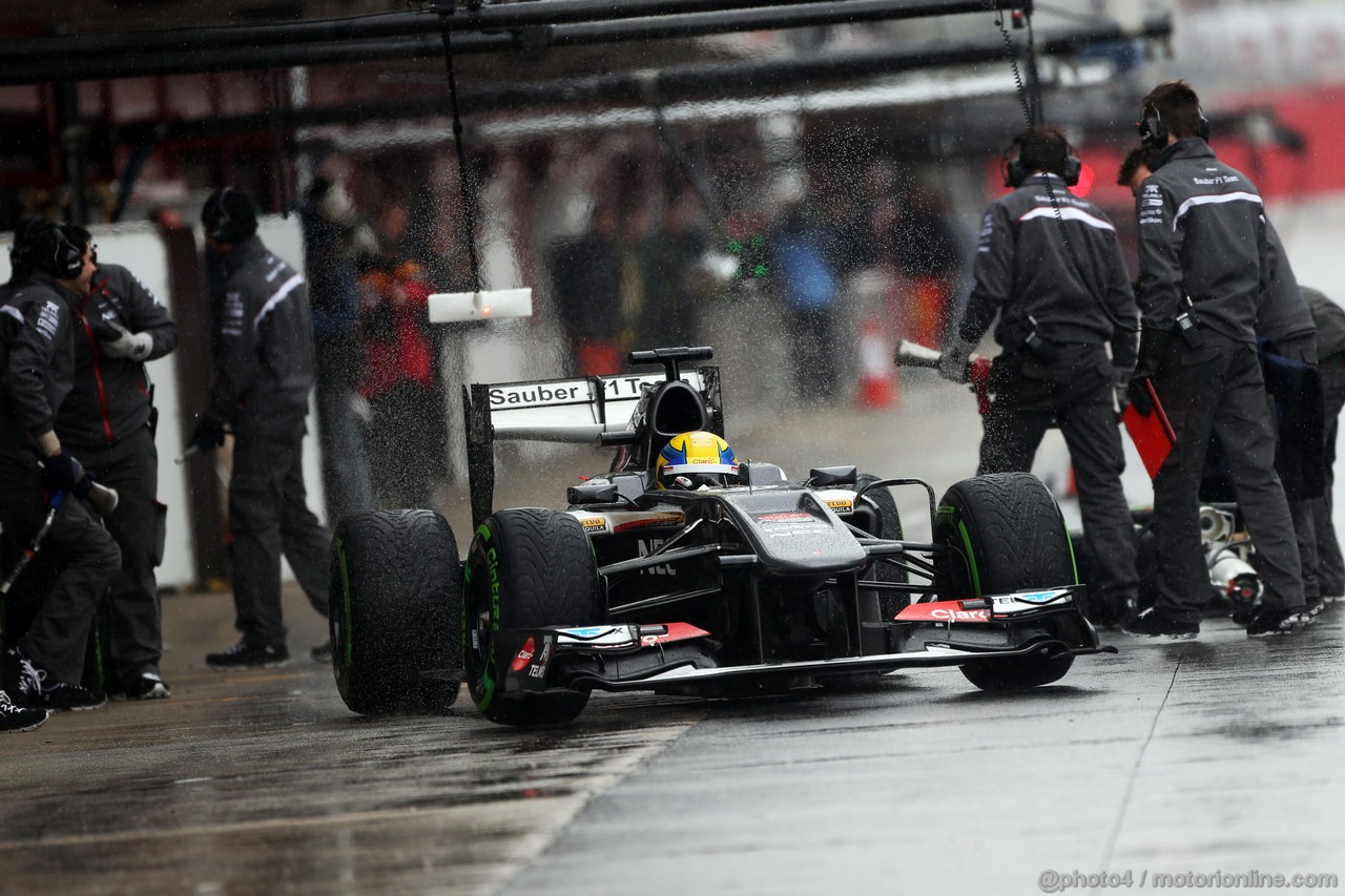 BARCELONA TEST MARZO 2013, Esteban Gutierrez (MEX) Sauber C32 leaves the pits.
28.02.2013. 